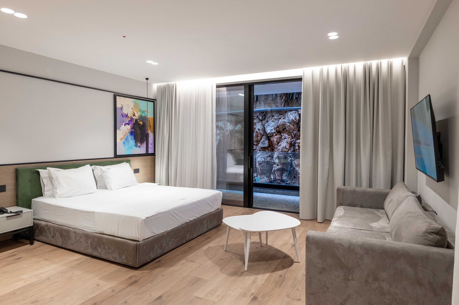 BOE Luxury Hotel