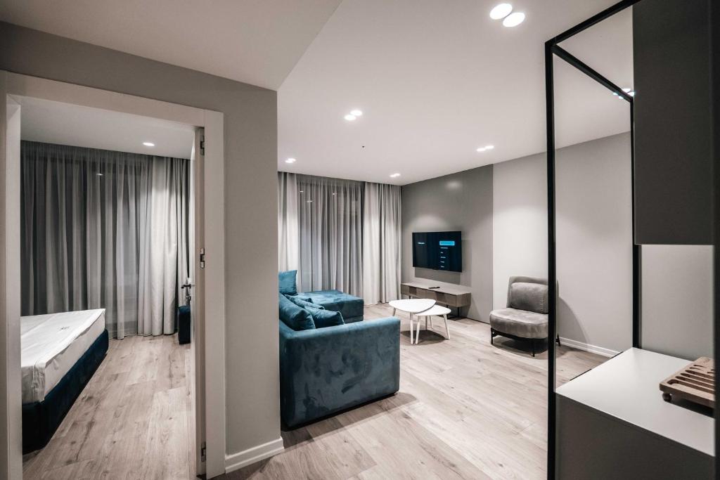 Superior Suite with Balcony